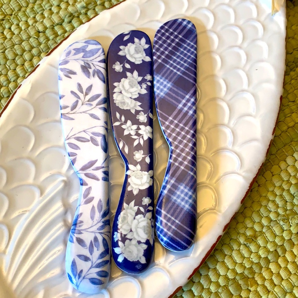 Set of 3 Grasslands Road Cheese Spreaders